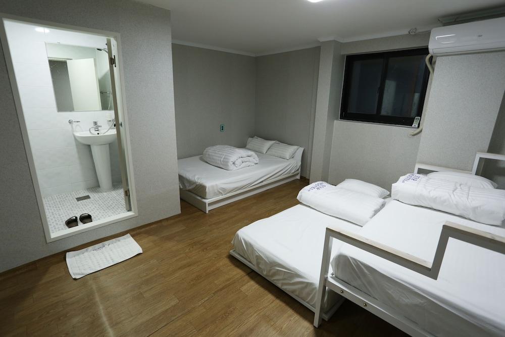 Star Hostel Myeongdong Ing โซล ภายนอก รูปภาพ