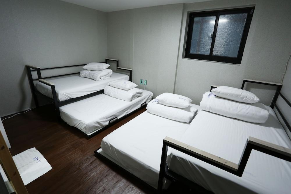 Star Hostel Myeongdong Ing โซล ภายนอก รูปภาพ